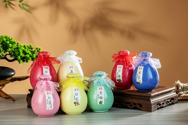 彩坛草莓酒