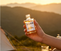 老酒新生：黄氏酒厂这波新品，戳中了谁的心？